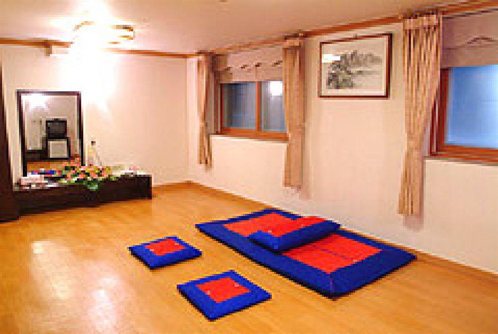 Jeonju Tourist Hotel Extérieur photo